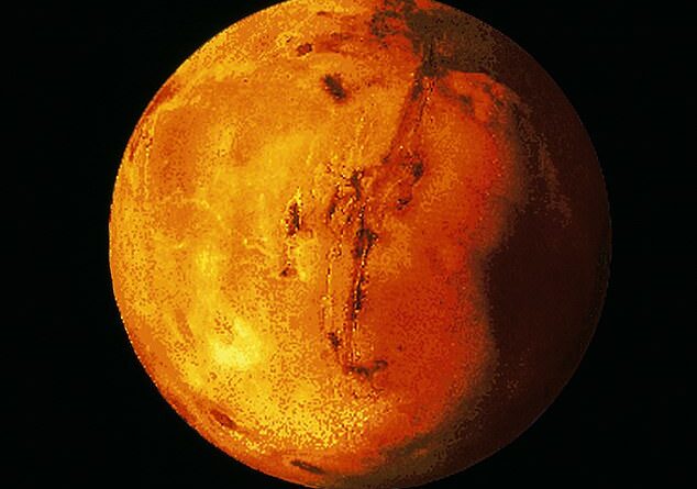 Scientists reveal mysterious Mars find could show that aliens BATHED in hot springs on the planet 4.5 billion years ago