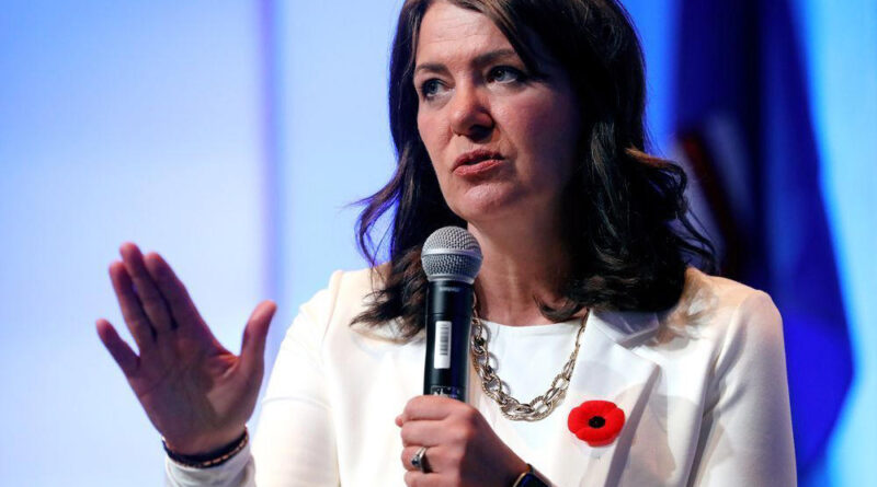 David Staples: Did Trudeau, Trump and chemtrails derail Danielle Smith's good work?