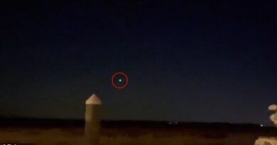 Wild video shows 'UFO' accelerating instantly as family are left stunned