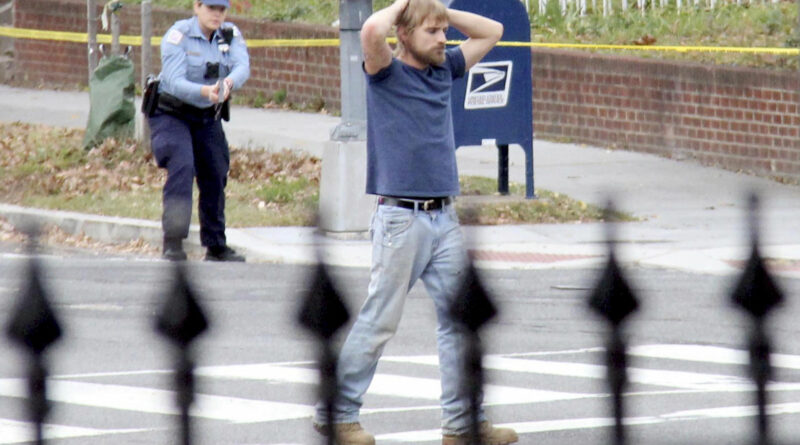 'Pizzagate' Gunman Killed by Police in North Carolina