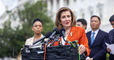 "That's really sad": Pelosi clowns Trump for screening 2020 election denial doc at Mar-a-Lago