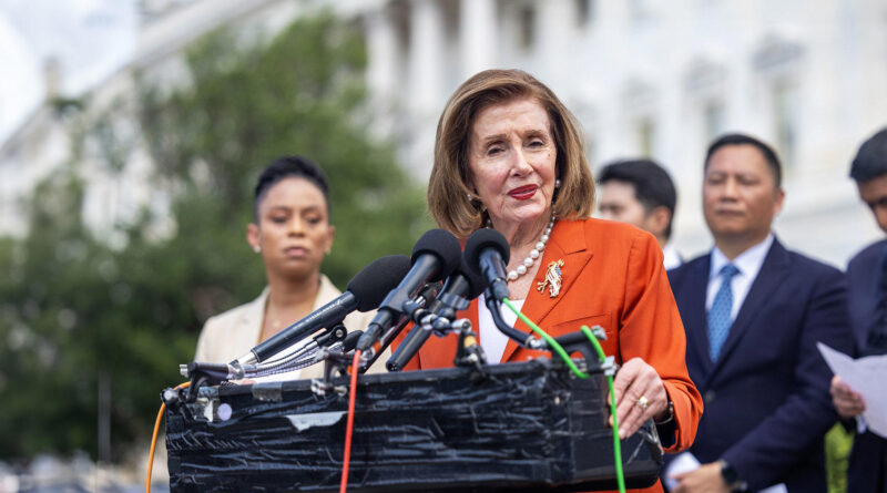 "That's really sad": Pelosi clowns Trump for screening 2020 election denial doc at Mar-a-Lago