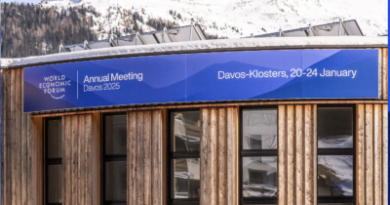 WEF Davos 2025 – More Grotesque Than Ever. Robotizing and Depopulating. Peter Koenig