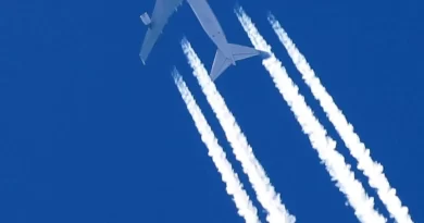 Louisiana Republicans pass bill ‘banning’ chemtrails, which are not a real thing