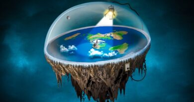 Flat earther accidentally proves to himself that the Earth is round in resurfaced clip